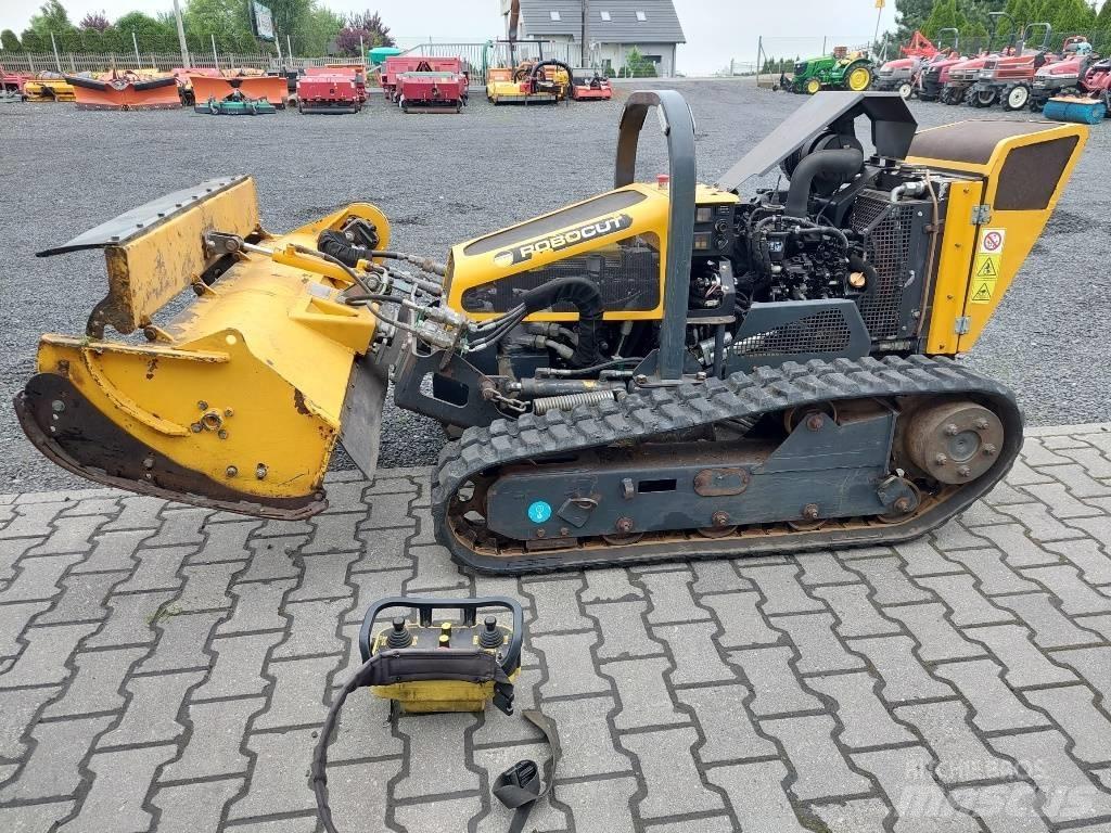 McConnel Robocut 130 Robot çim biçme makineleri