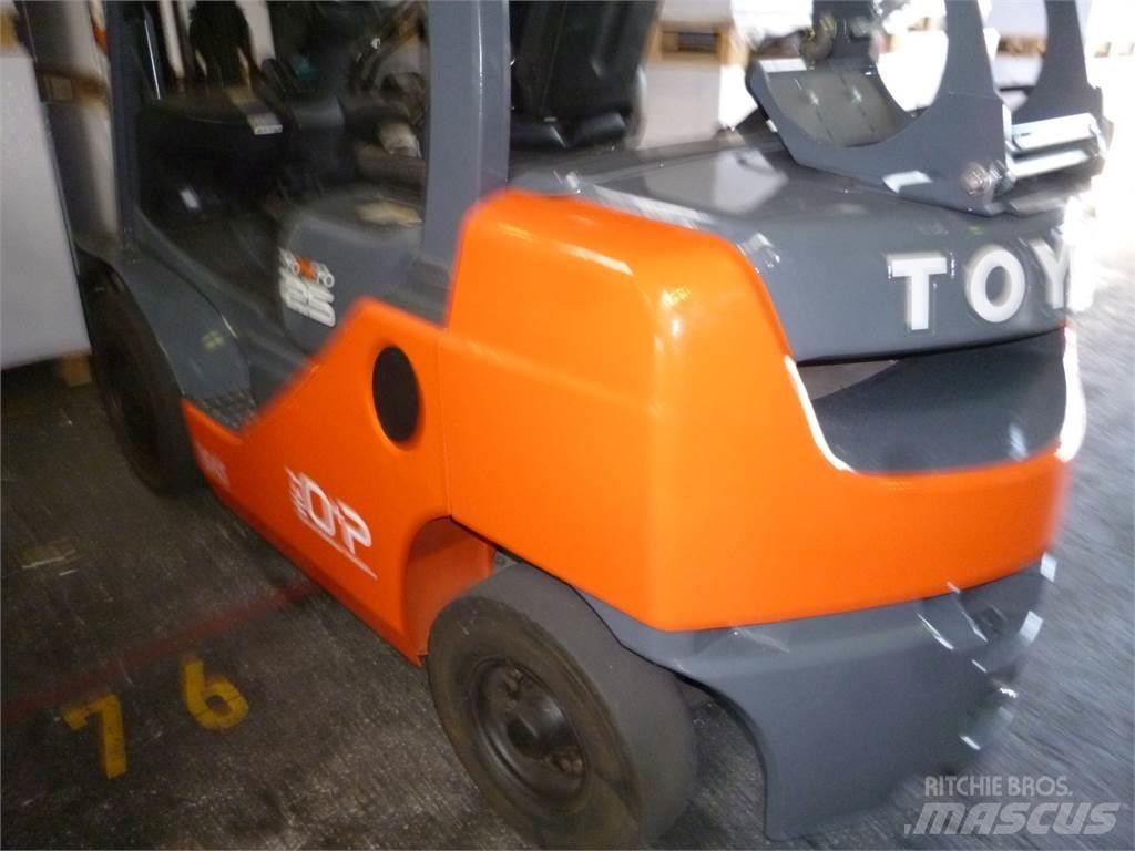 Toyota 02-8FGF25 LPG'li forkliftler