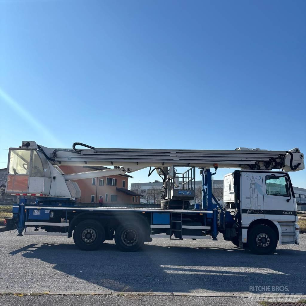 Cela Tj 460 Araç üstü platformlar