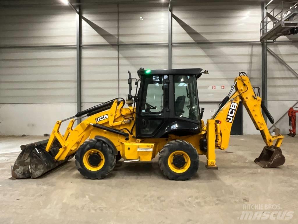 JCB 2 CX Kazıcı yükleyiciler - beko loder