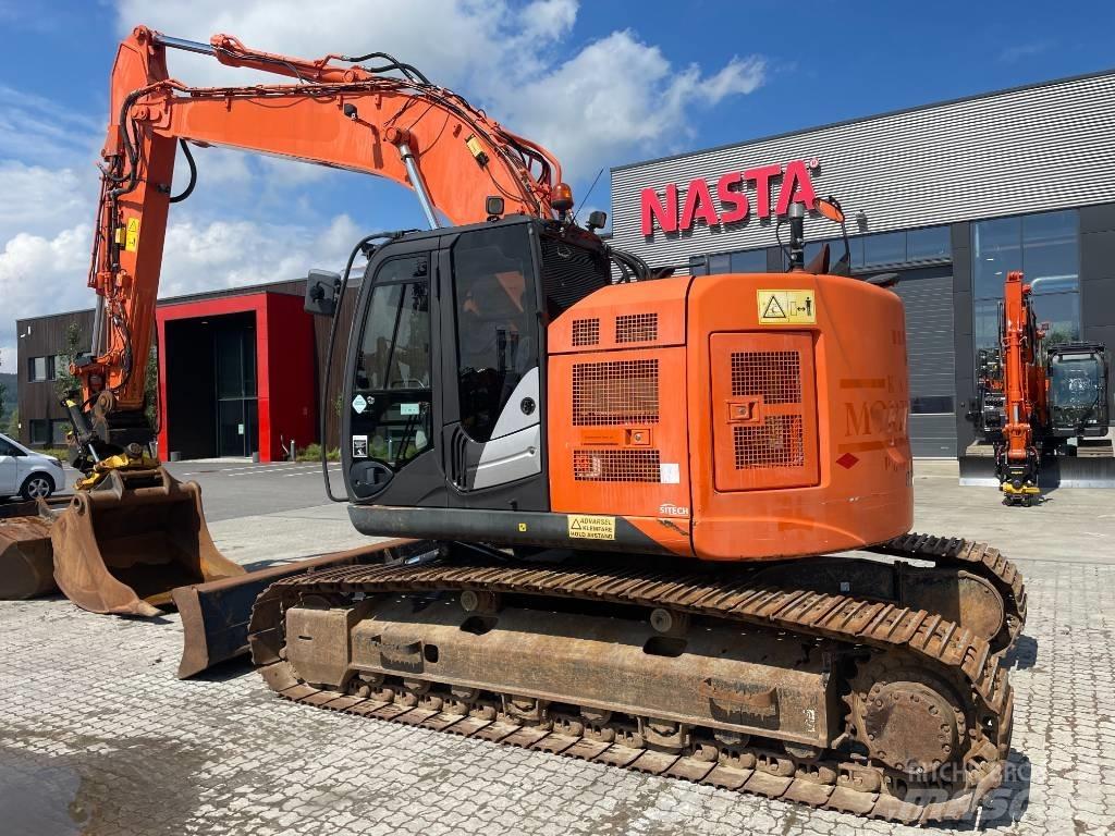 Hitachi ZX225USLC-5 Paletli ekskavatörler