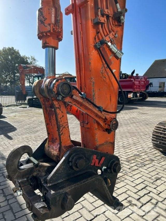 Hitachi ZX 130 Paletli ekskavatörler