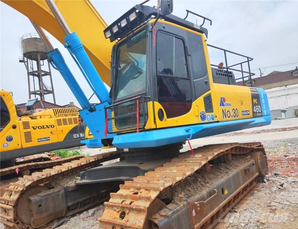 Komatsu PC460-8 Paletli ekskavatörler