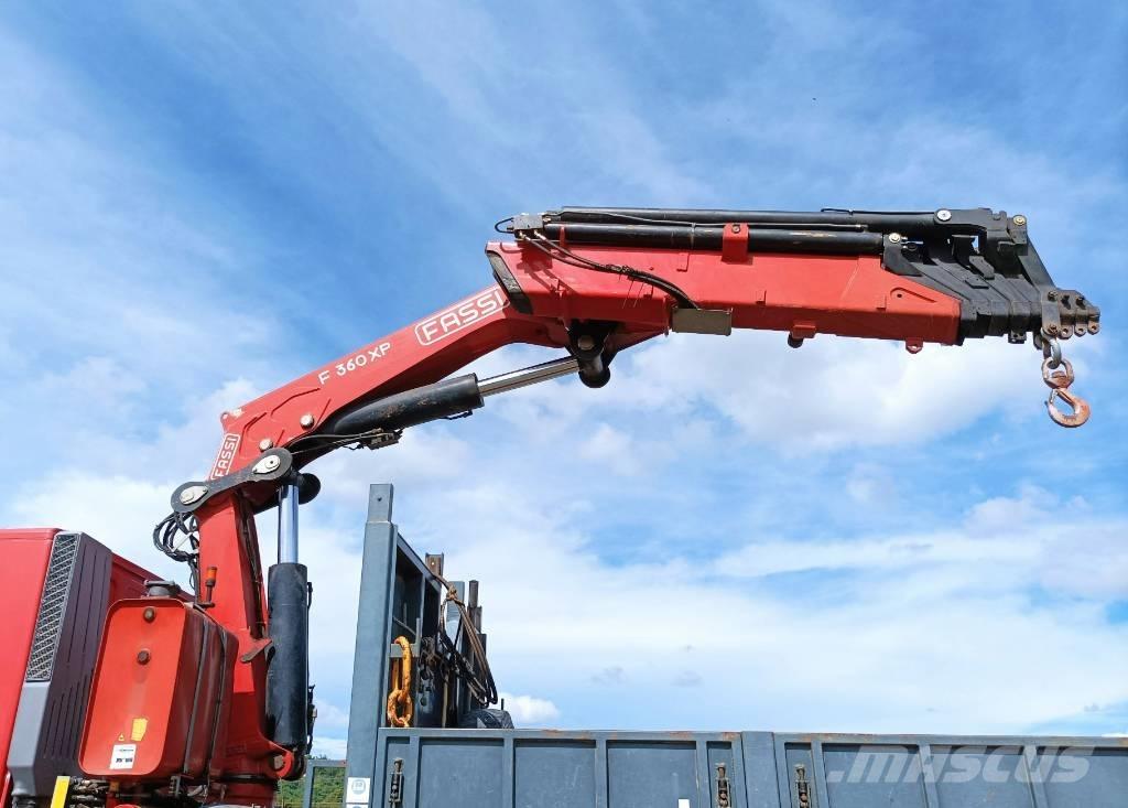 Iveco Trakker 410 Araç üzeri vinçler