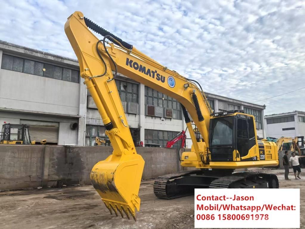 Komatsu PC 220-8 Paletli ekskavatörler
