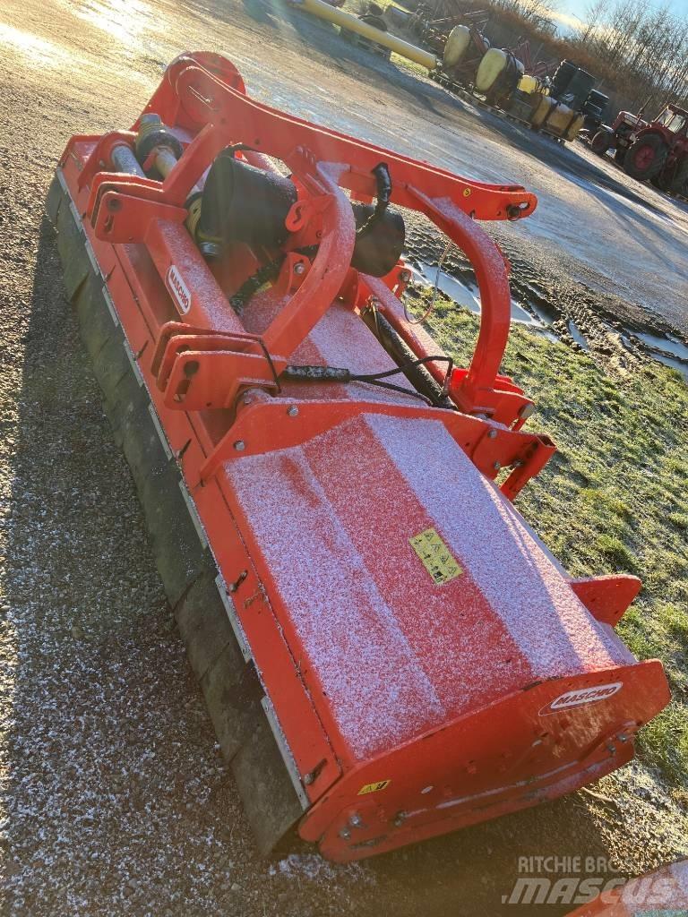 Maschio bufalo 300 Hasat makineleri