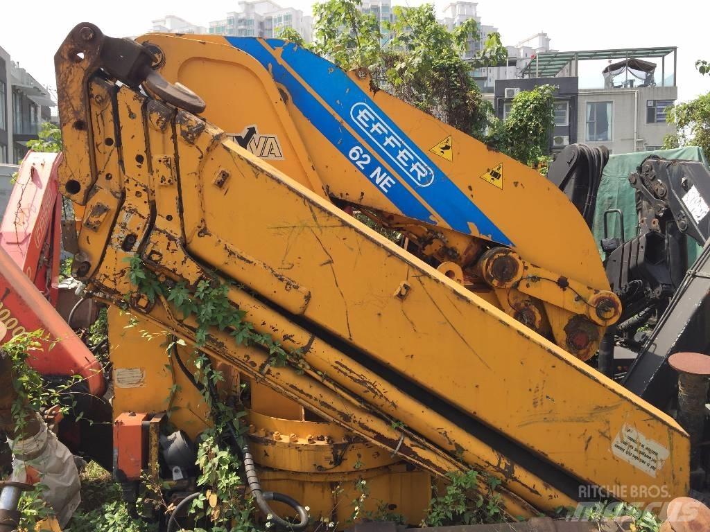 Effer 62N/4S Yükleme vinçleri