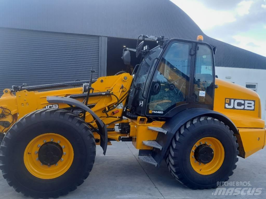 JCB TM420 Tarimsal teleskopik yükleyiciler