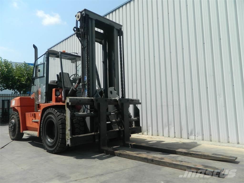 Kalmar DCE100 12 Dizel forkliftler