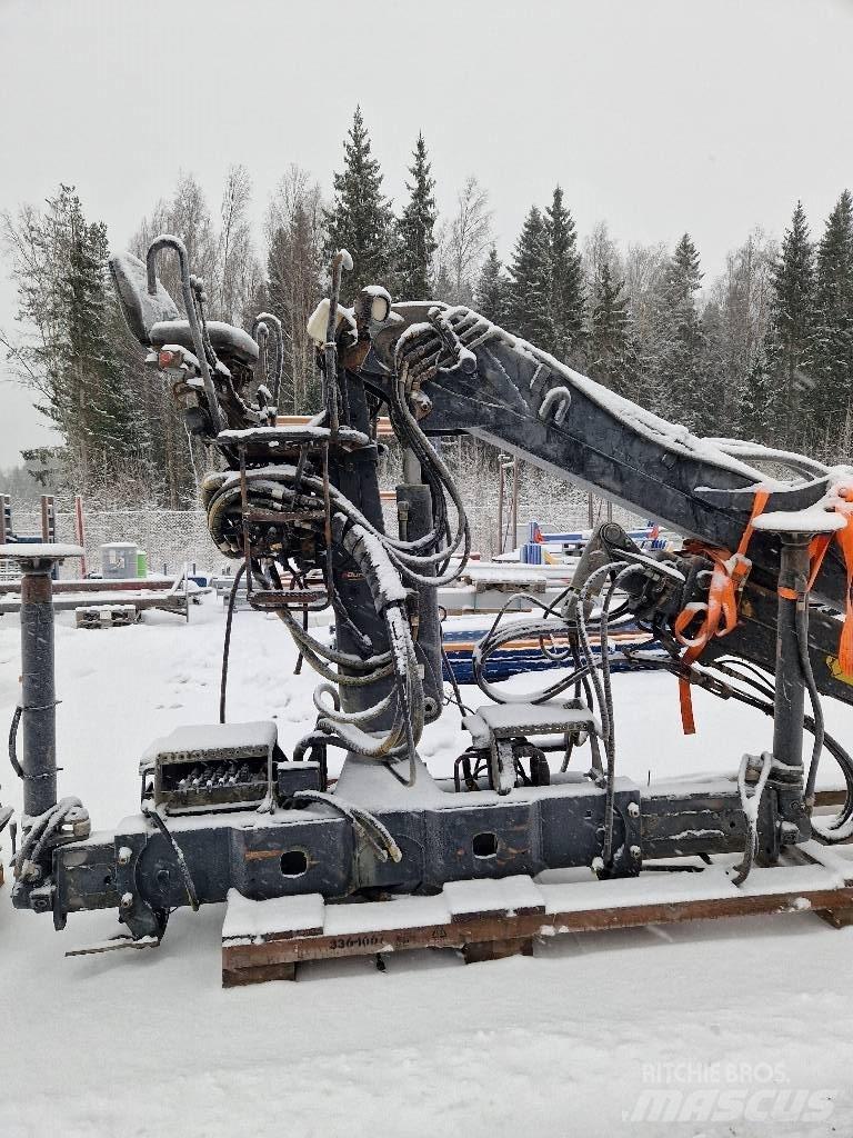 Loglift 96 Tomruk vinçleri