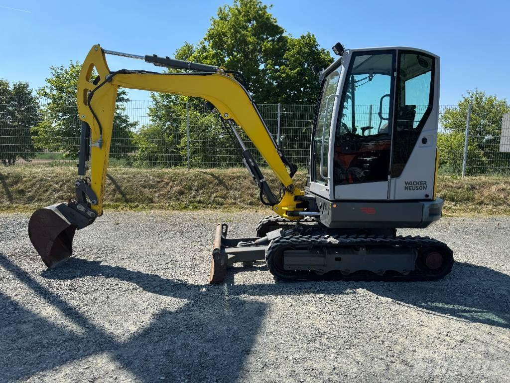 Wacker Neuson ET35 Paletli ekskavatörler