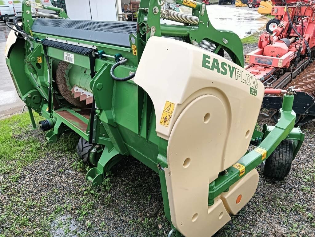 Krone Easy Flow 300 Kendi yürür silaj makinalari