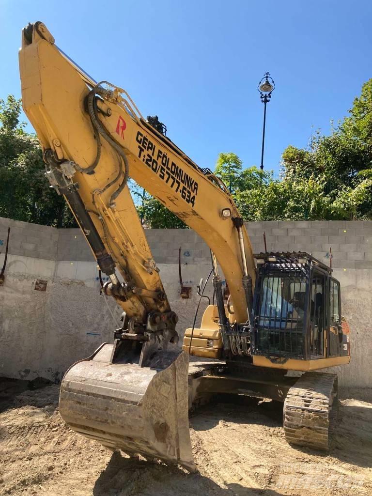 CAT 320 D L Paletli ekskavatörler