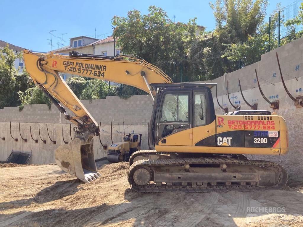 CAT 320 D L Paletli ekskavatörler