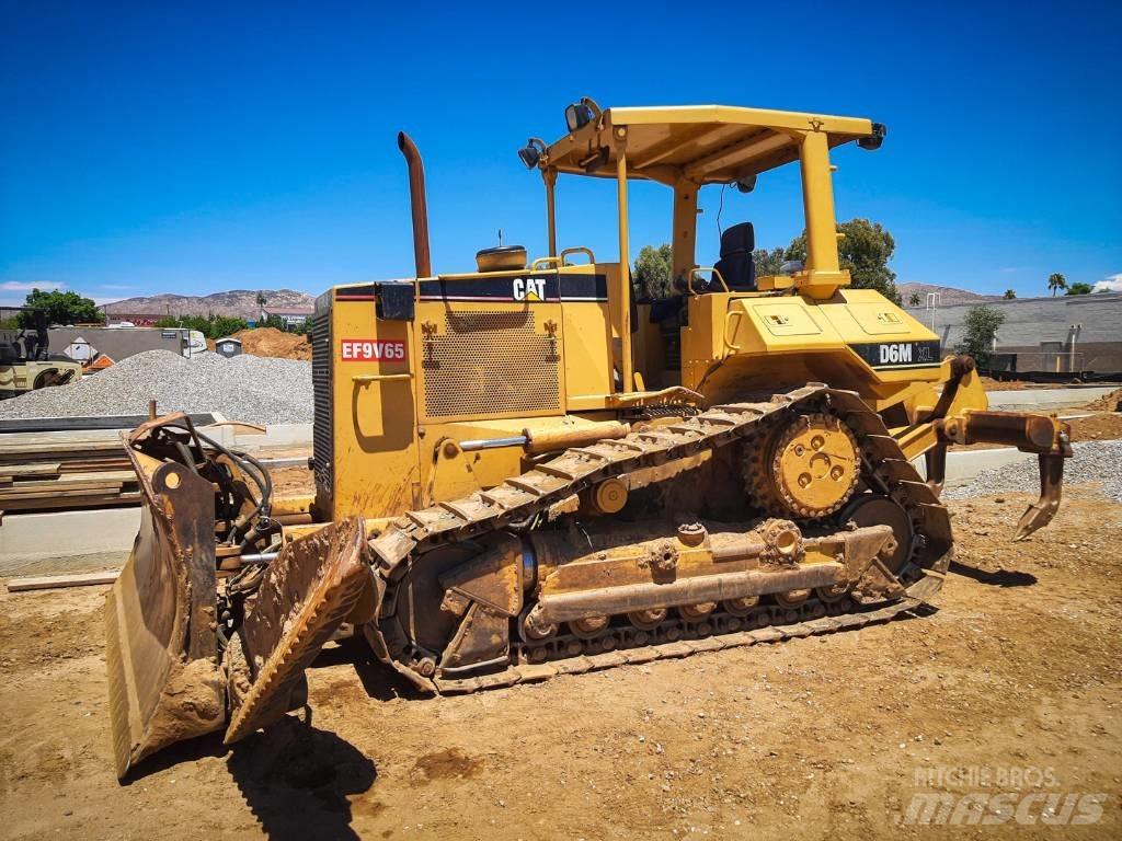CAT D 6 M XL Paletli dozerler