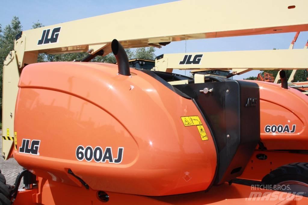 JLG 600 AJ Körüklü personel platformları