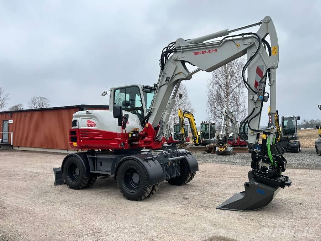 Takeuchi TB395W Lastik tekerli ekskavatörler