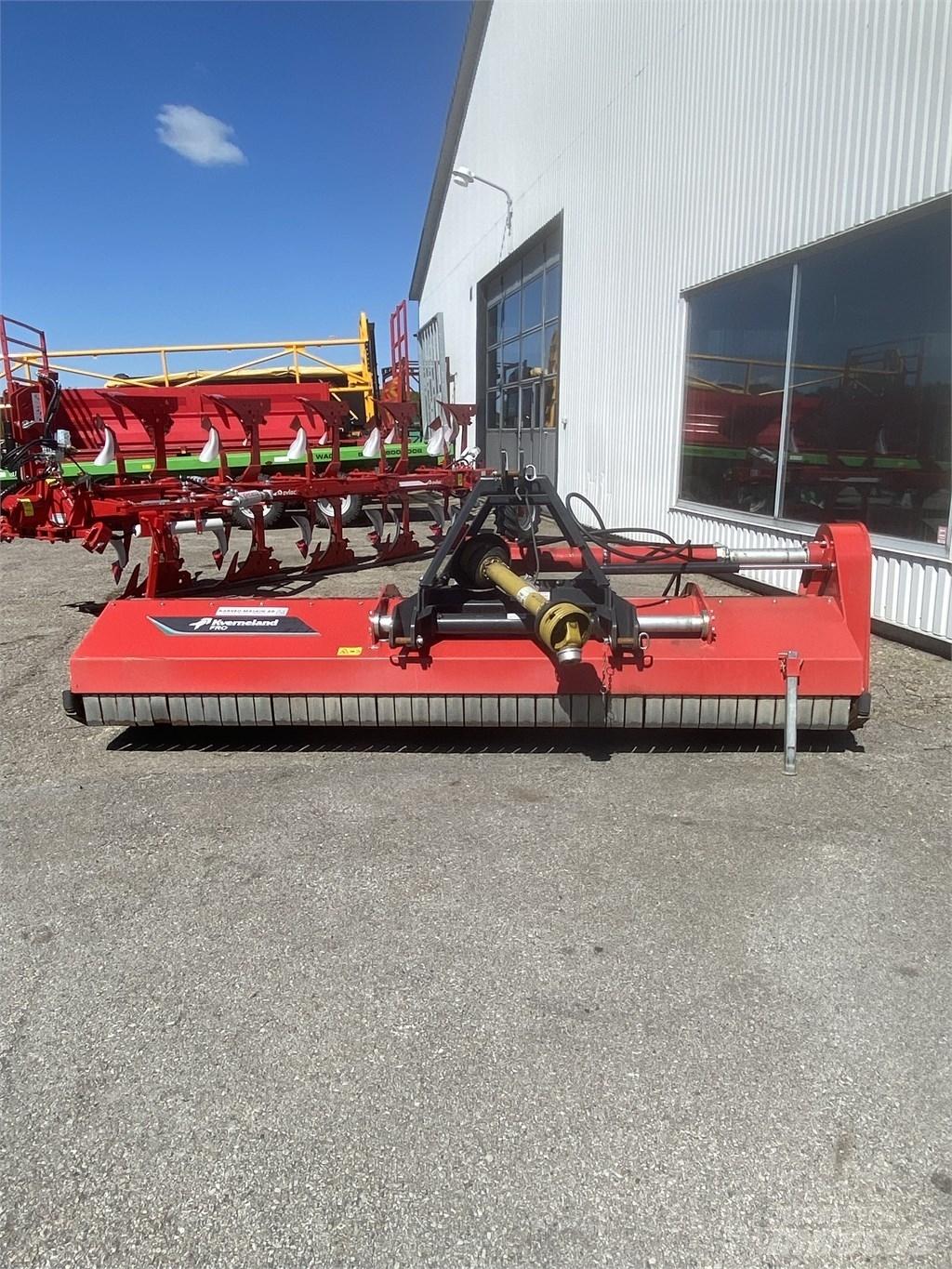 Kverneland FRO 325 Hasat makineleri