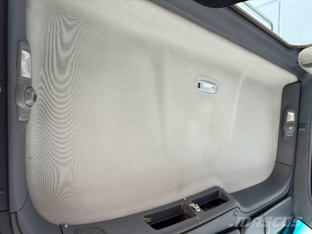 Peterbilt 567 Çekiciler