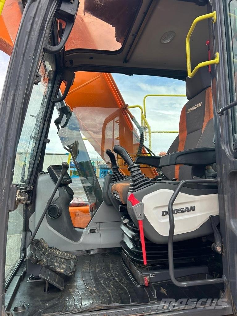 Doosan DX140 LC Paletli ekskavatörler