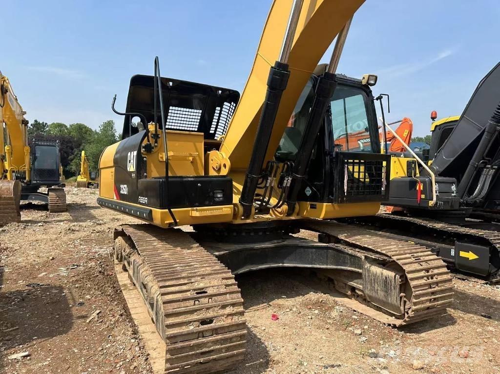 CAT 326 Paletli ekskavatörler