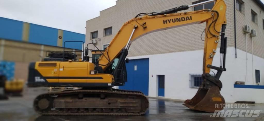 Hyundai HX 300 L Paletli ekskavatörler