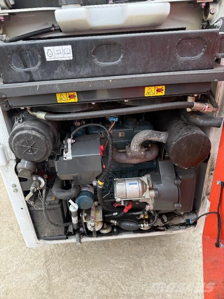 Bobcat S70 Skid steer loderler