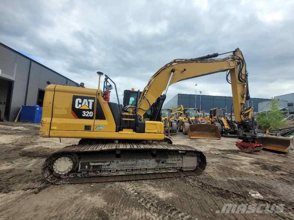 CAT 320NG Paletli ekskavatörler