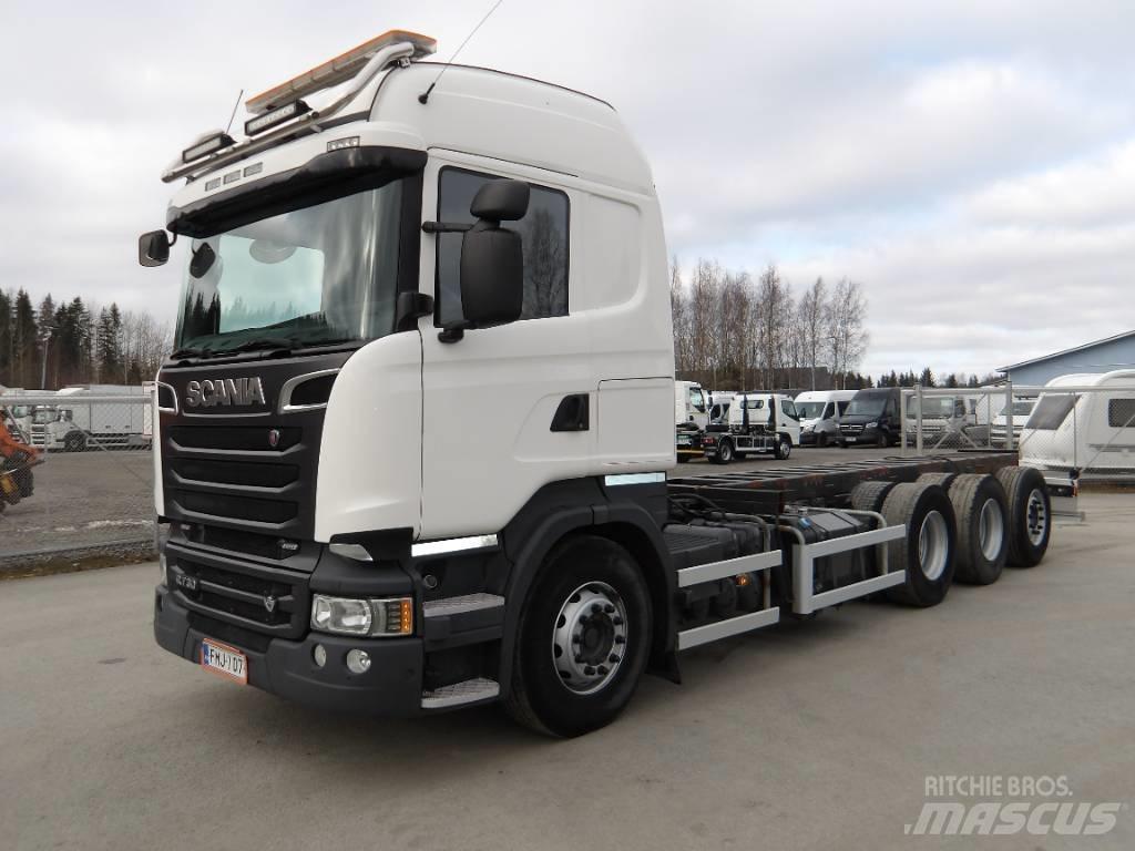 Scania R730 8x4 Çekiciler