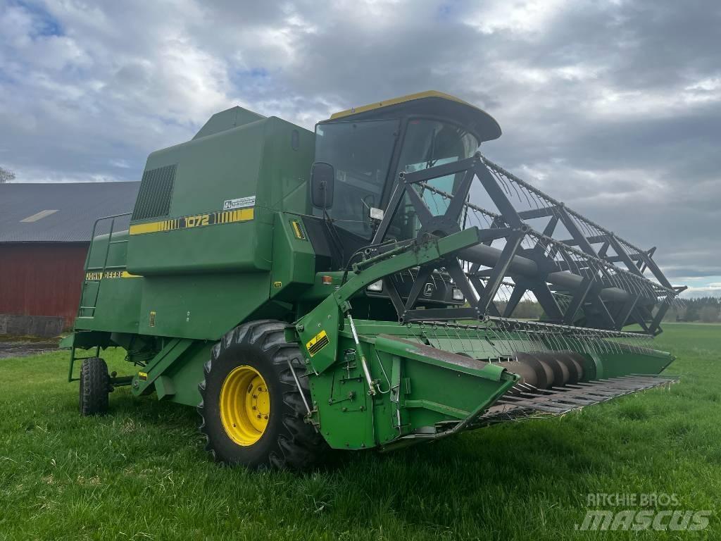 John Deere 1072 Biçerdöverler