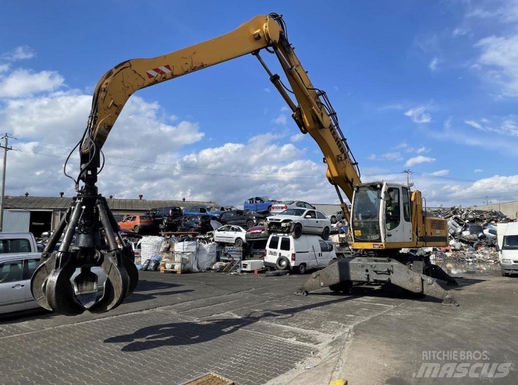 Liebherr 924 Atık taşıma araçları