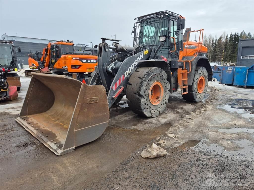 Develon DL320-7 Tekerlekli yükleyiciler