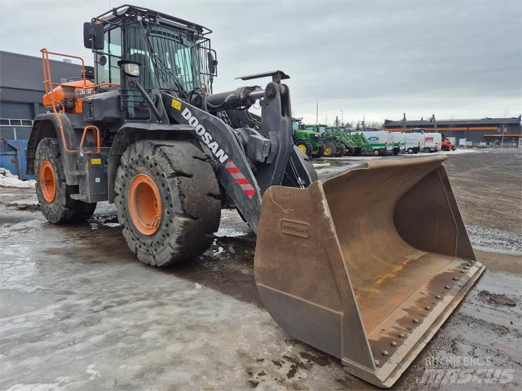 Develon DL320-7 Tekerlekli yükleyiciler