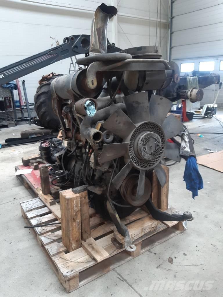 Valmet 901 Biçerdöverler