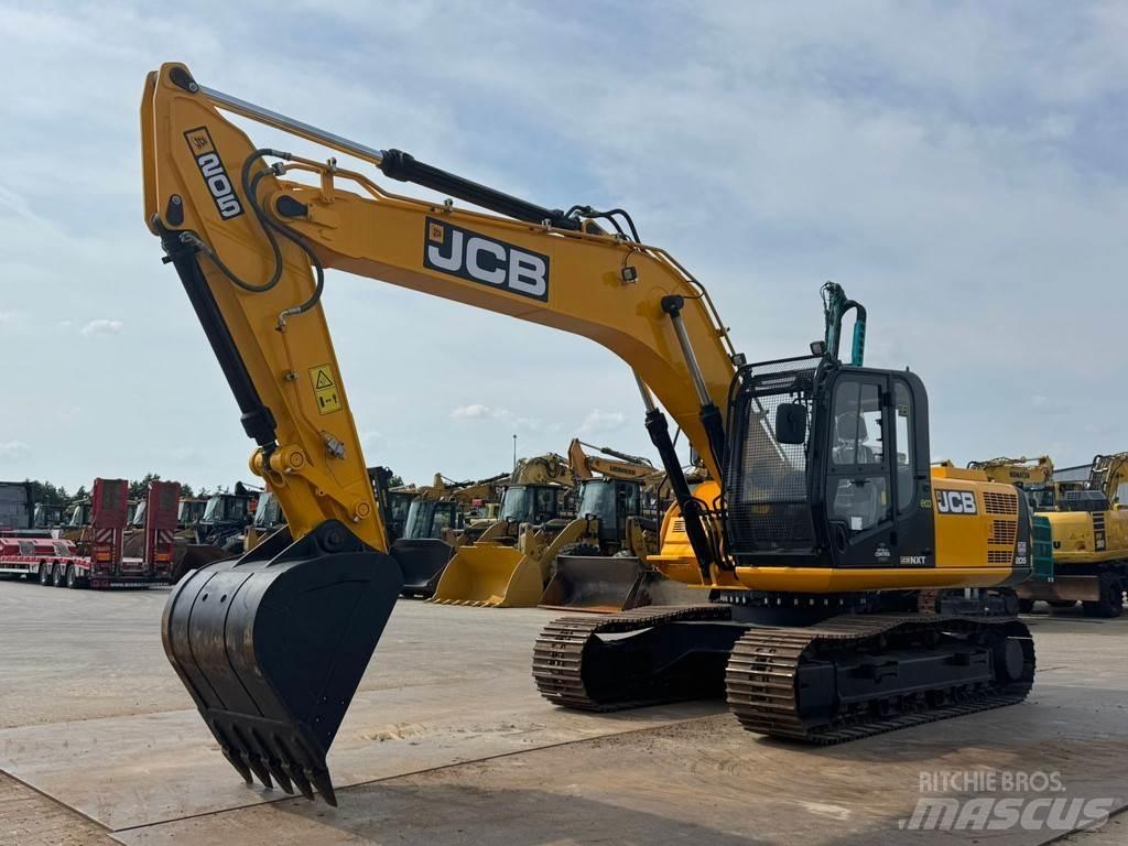 JCB 205 Özel ekskavatörler