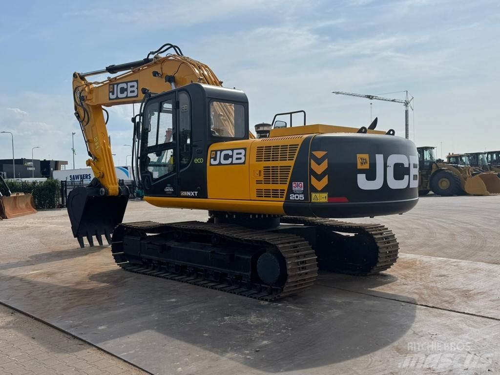 JCB 205 Özel ekskavatörler