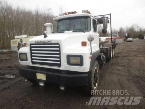 Mack RD 686 SX Çekiciler