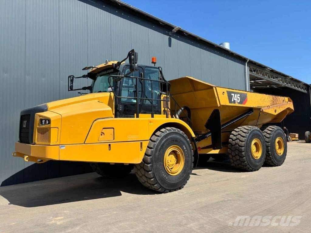 CAT 745 04A Belden kirma kaya kamyonu
