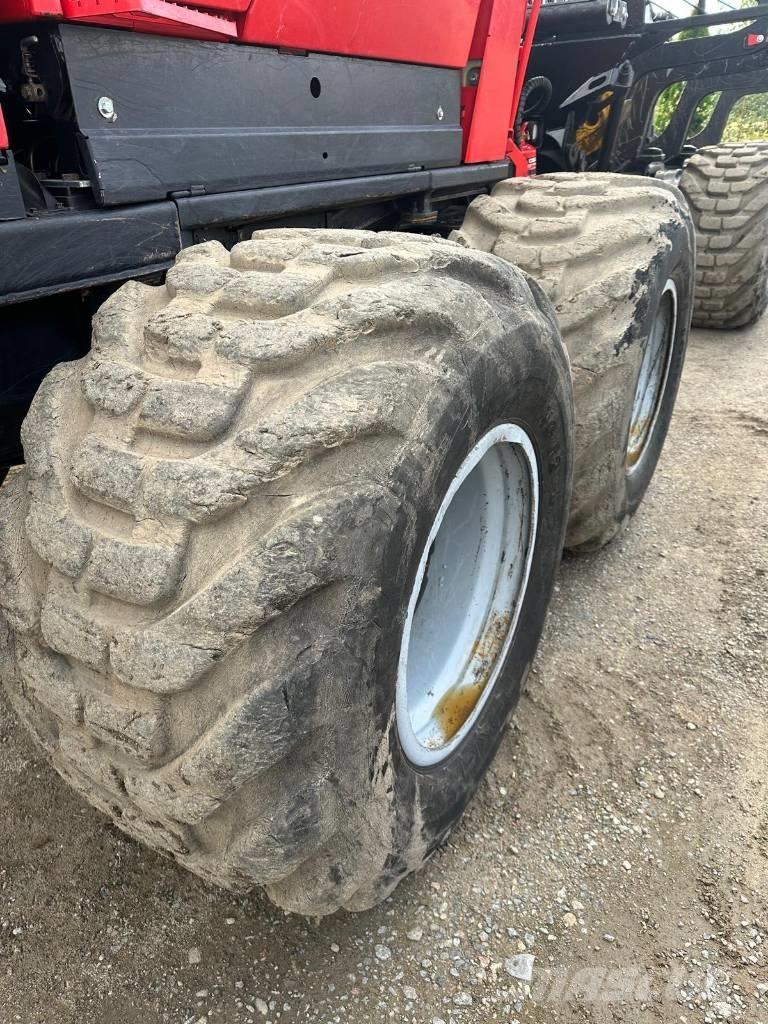 Komatsu 875 Tomruk yükleyici traktörler