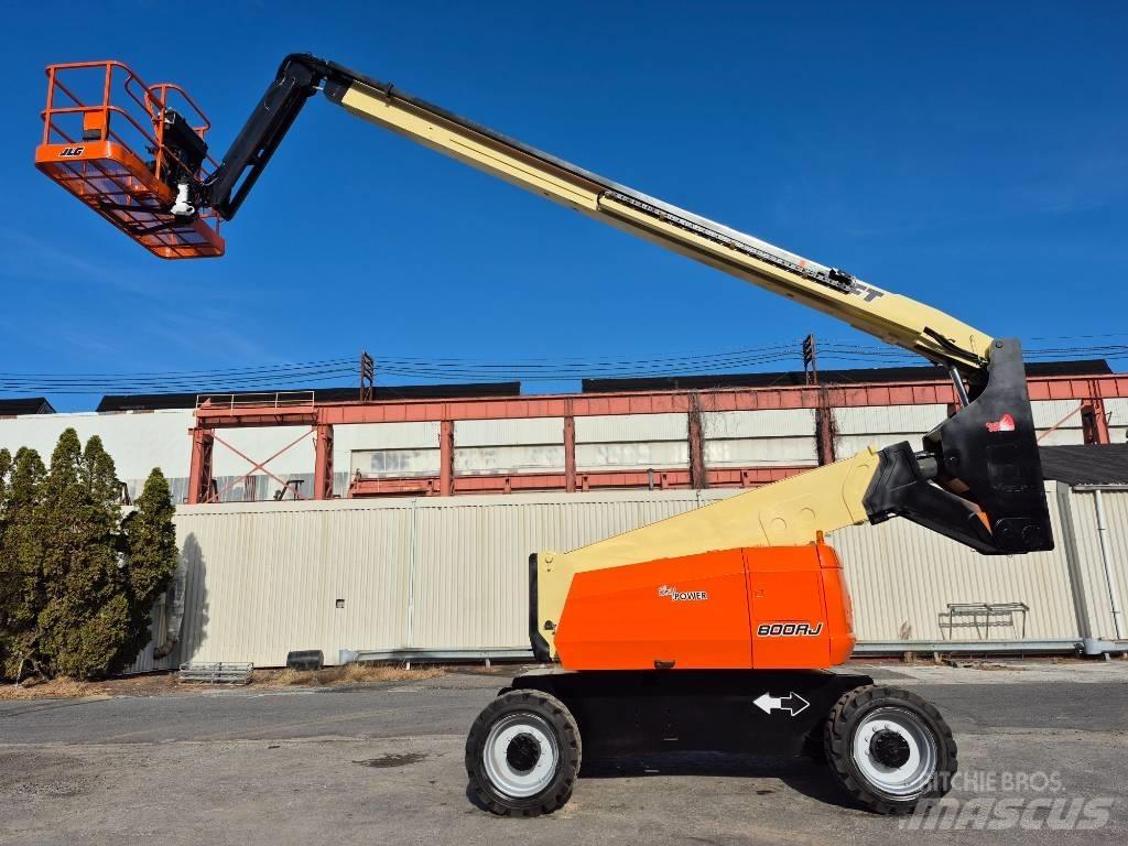 JLG 800 AJ Körüklü personel platformları
