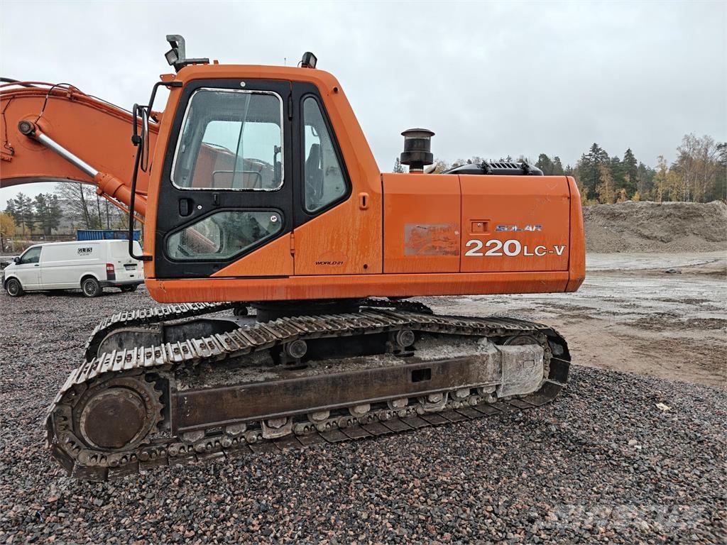 Daewoo 220 LC-V Paletli ekskavatörler