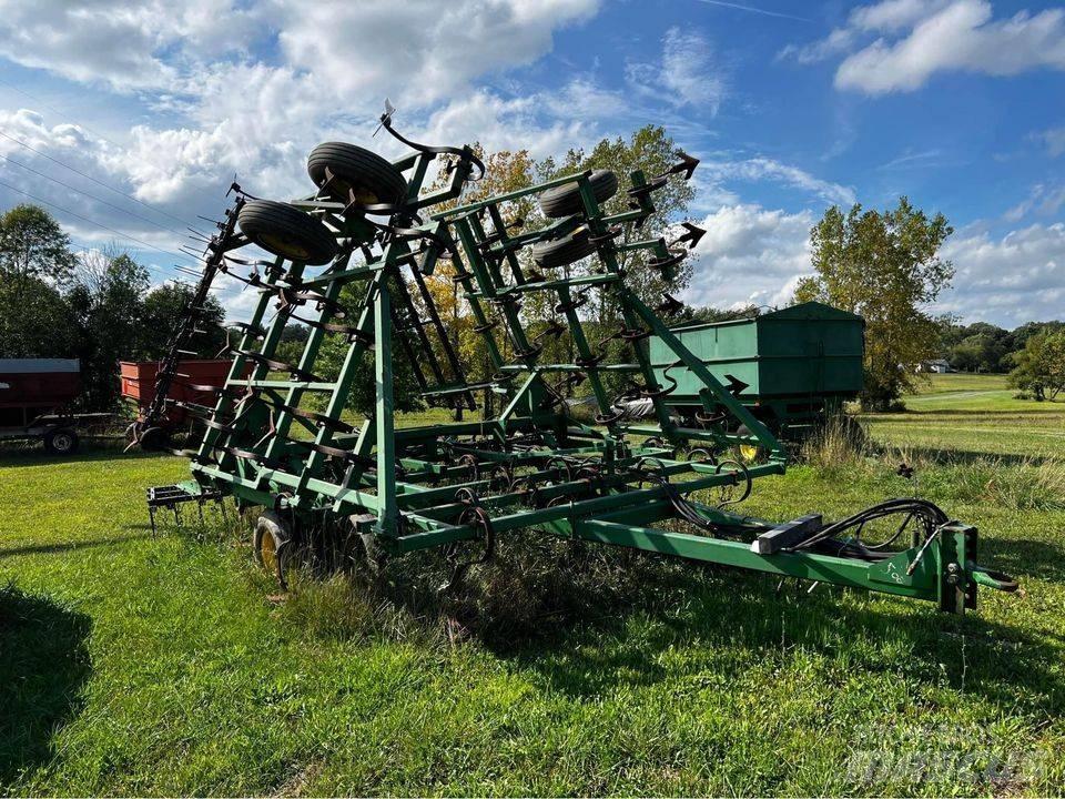 John Deere 960 Kültivatörler