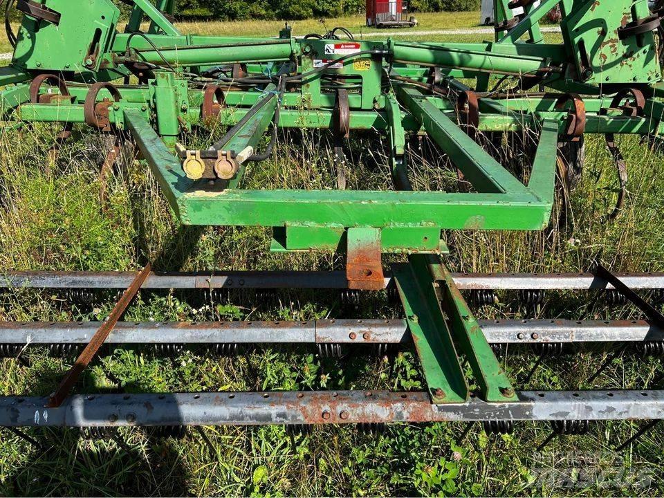 John Deere 960 Kültivatörler