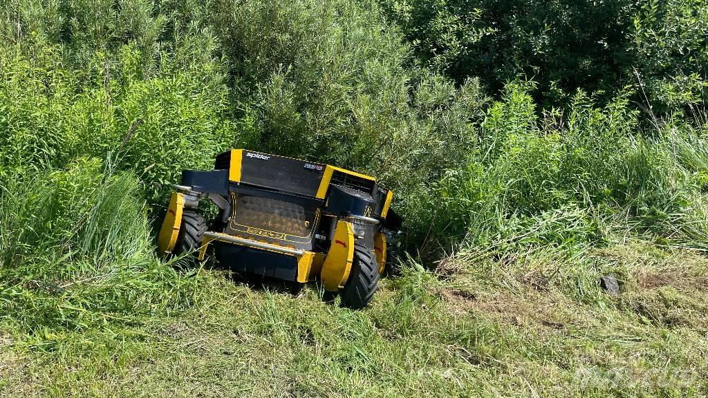  Spider 2SG2 Robot çim biçme makineleri