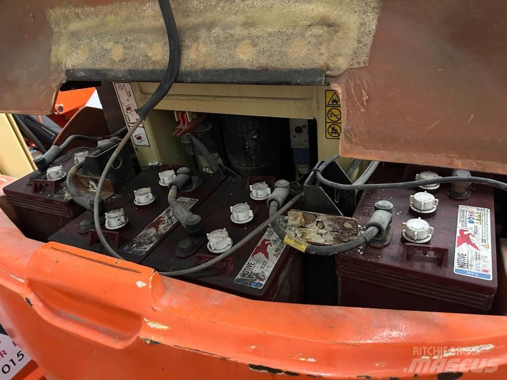 JLG Toucan 12 E Körüklü personel platformları