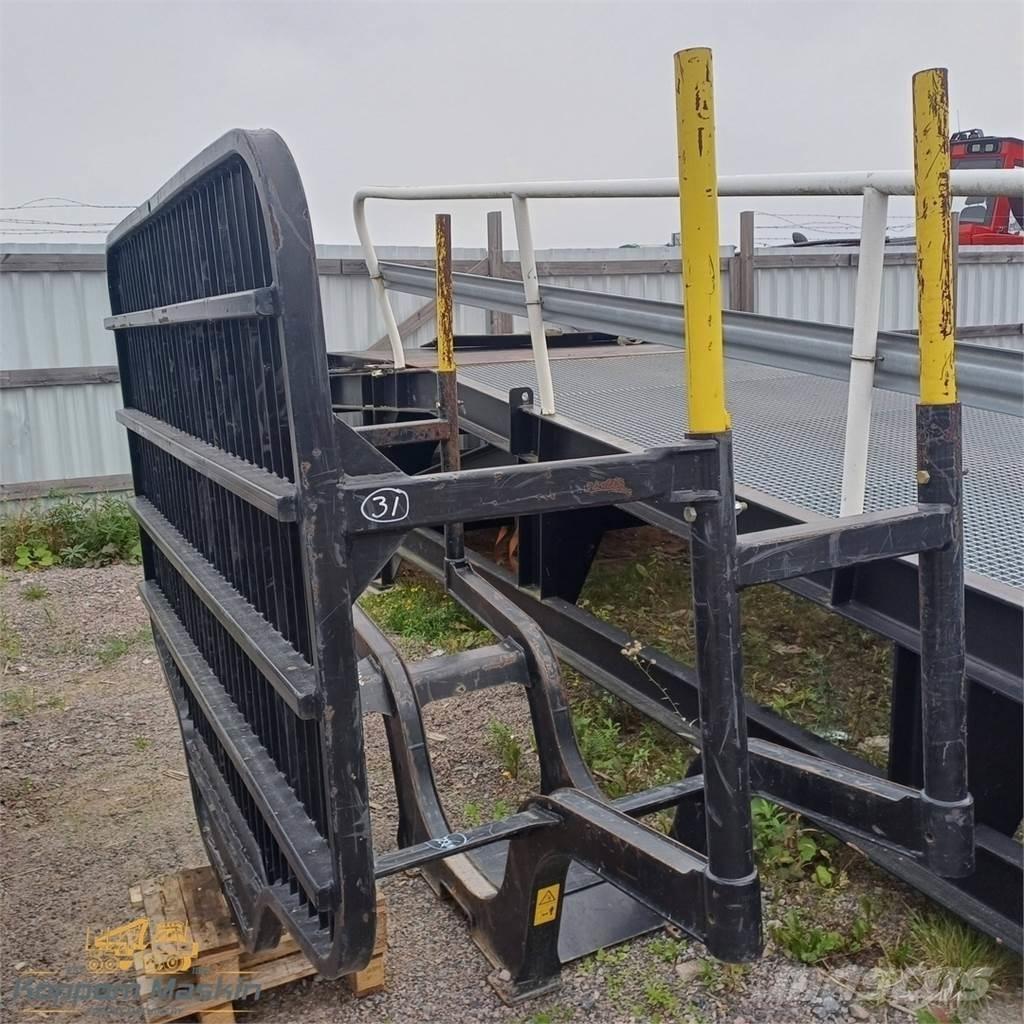 John Deere 810e Diger parçalar