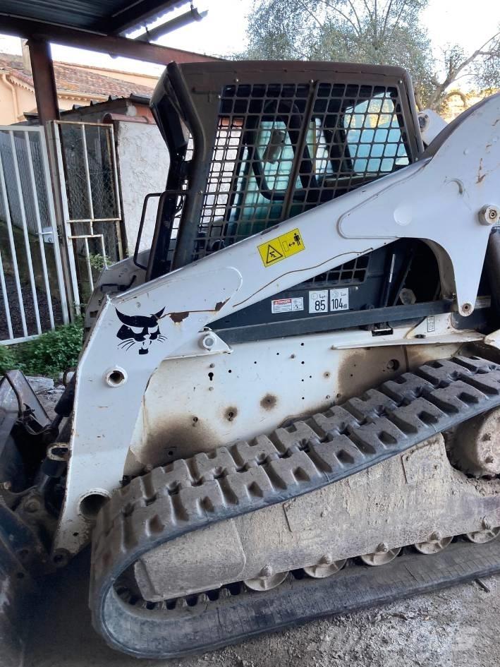 Bobcat T 300 Skid steer loderler