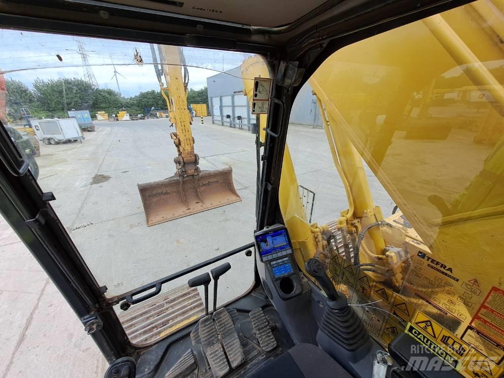 Komatsu HB365LC-3 Paletli ekskavatörler