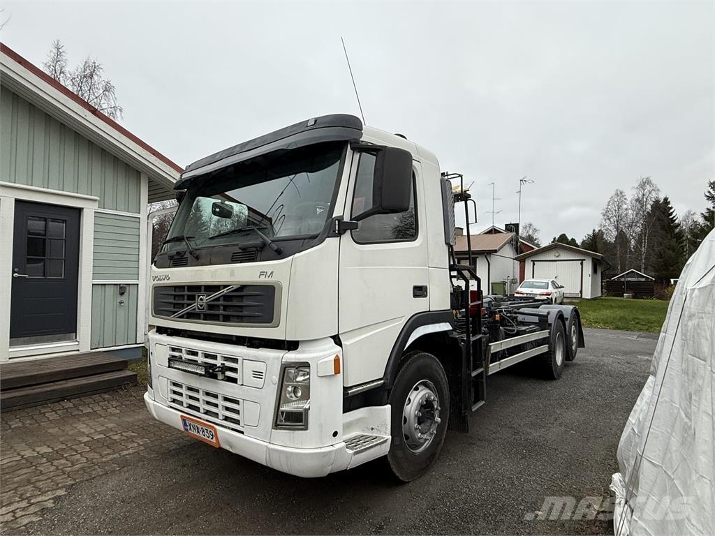 Volvo FM12 6x2 Vinçli kamyonlar