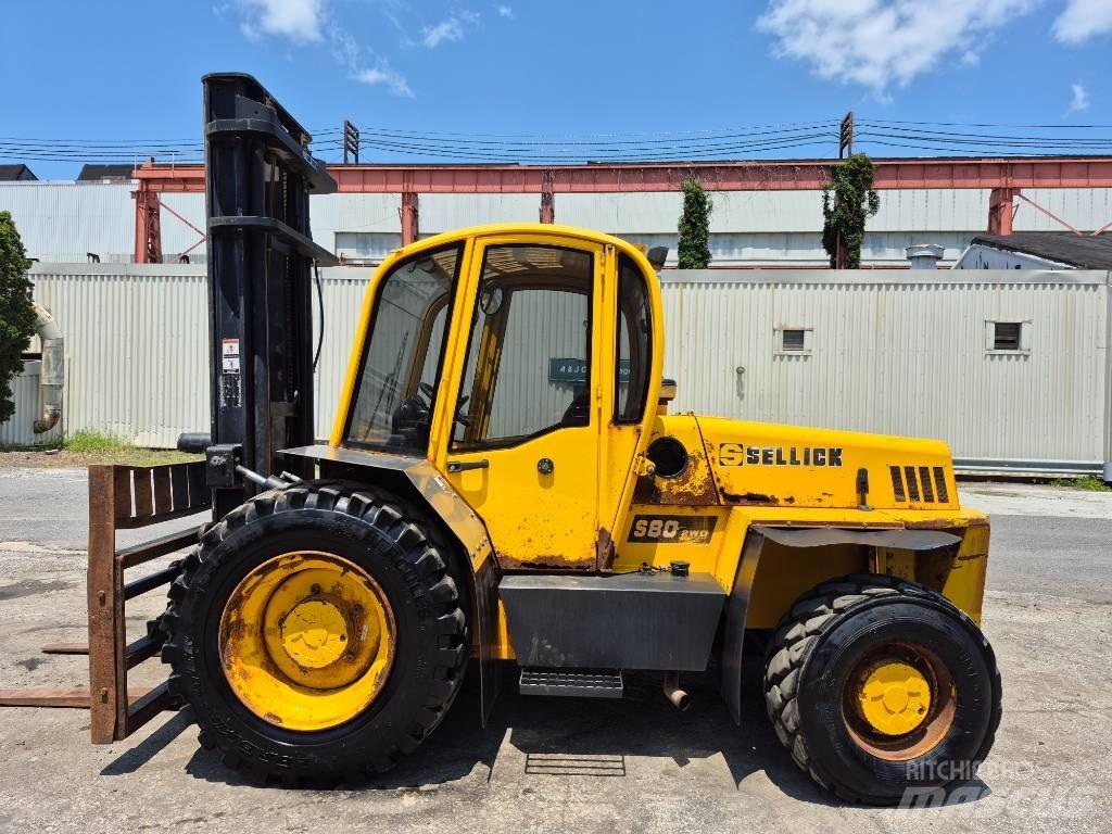 Sellick S80 Arazi tipi forklift